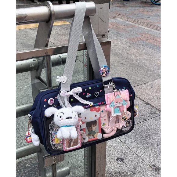 Black Crochet Ita Bag for K-Pop Stans - Customize Your Style with Rhinestones - Picture 3 of 8